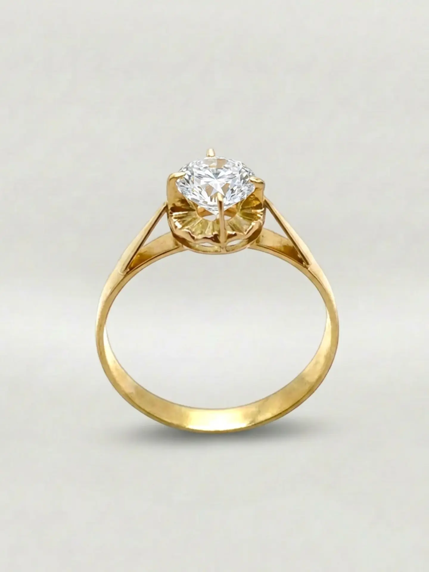 Anillo Chatón Círculo de Brillo Circón Oro 18k 1