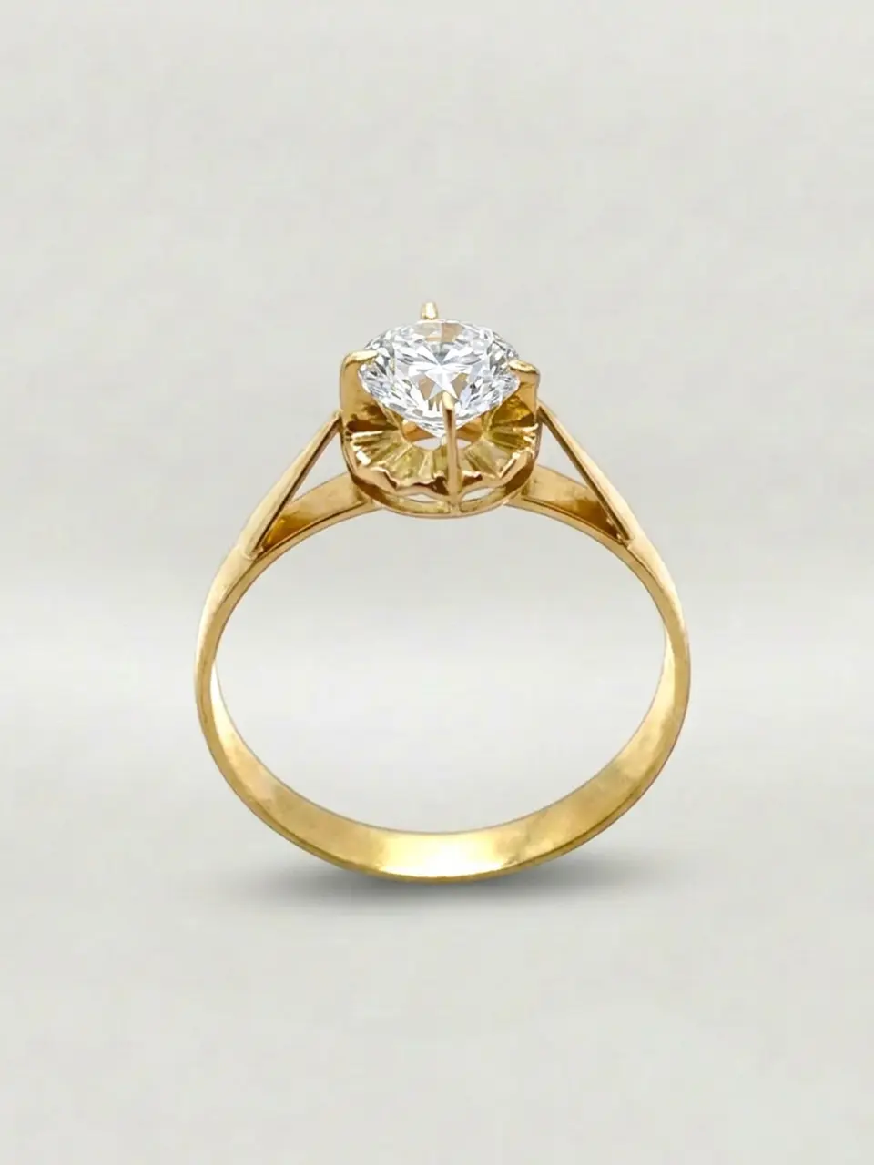 Anillo Chatón Círculo de Brillo Circón Oro 18k 1