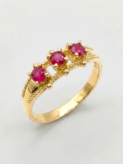 Anillo Trilogía Rubí de Sangre Oro 18k