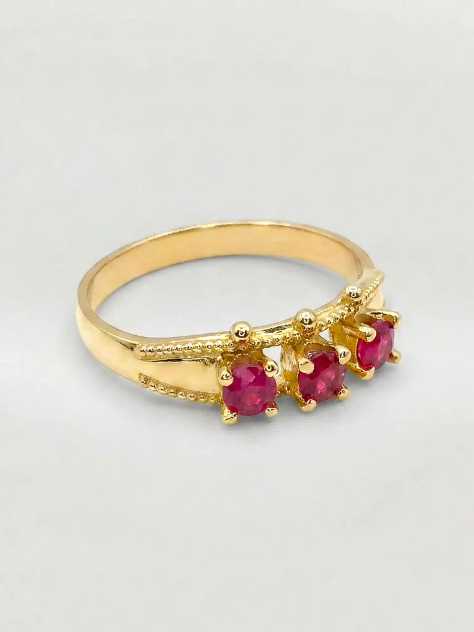 Anillo Trilogía Rubí de Sangre Oro 18k 3