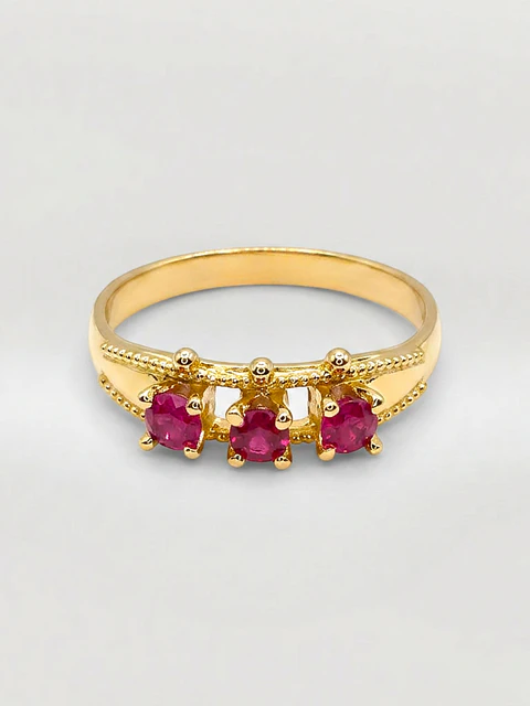 Anillo Trilogía Rubí de Sangre Oro 18k