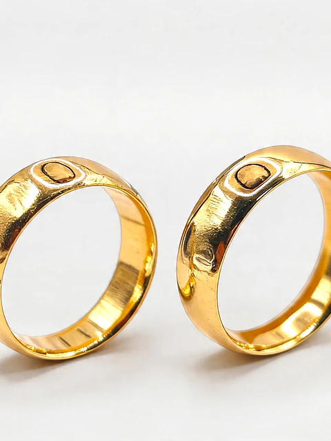 Argollas Tradición Media Caña 6 mm Oro 18k