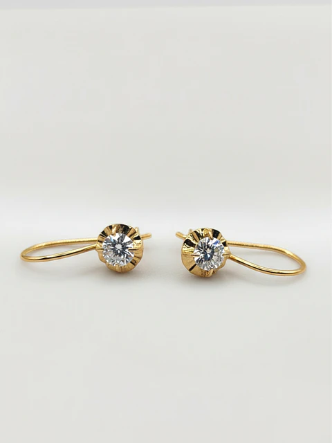 Aros Chatón Fulgor de Circón Oro 18k