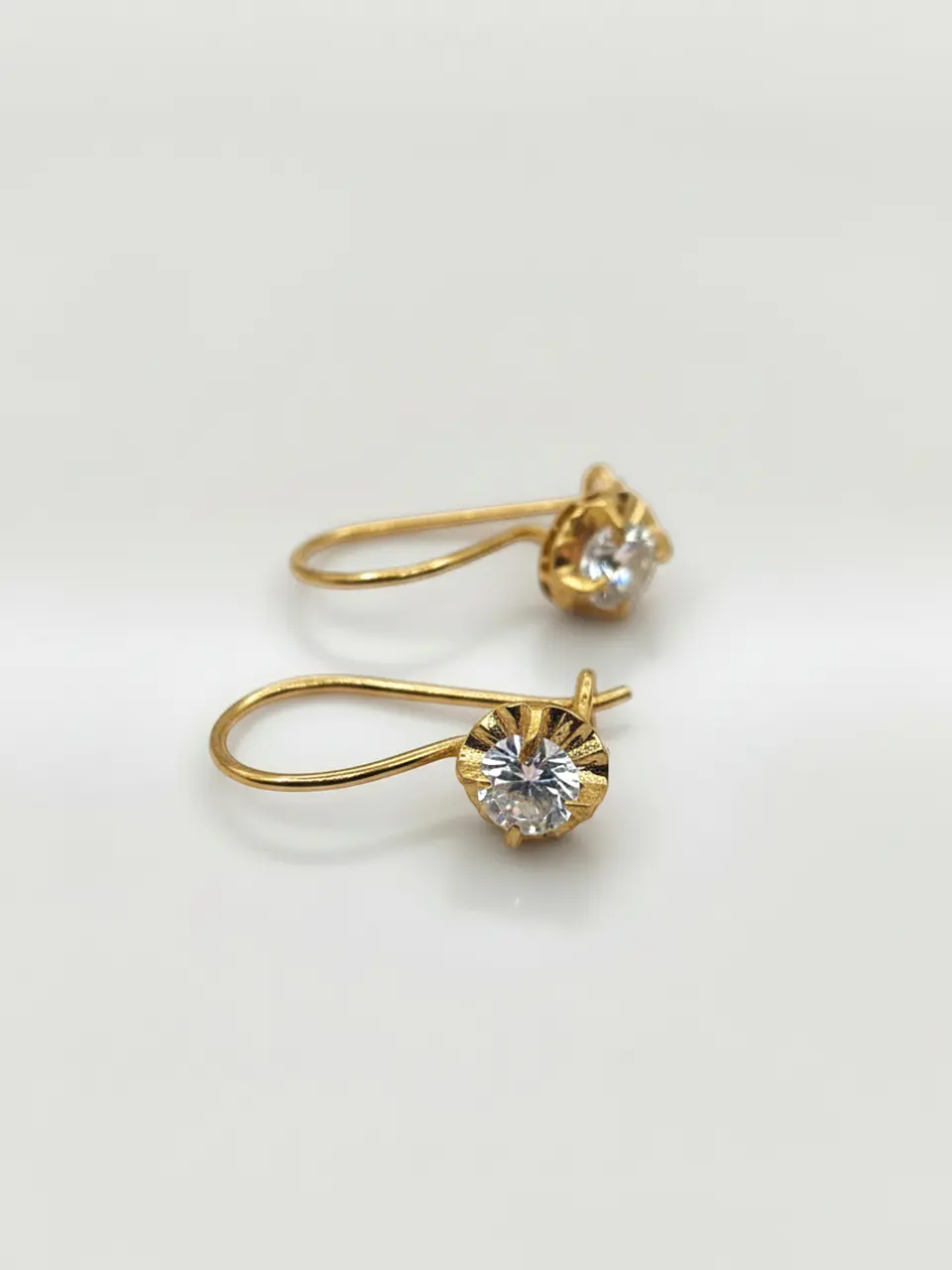 Aros Chatón Fulgor de Circón Oro 18k 3