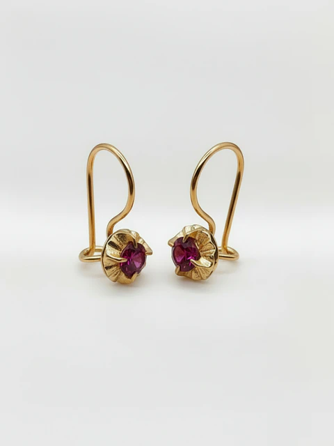 Aros Chatón Pasión de Rubí Oro 18k