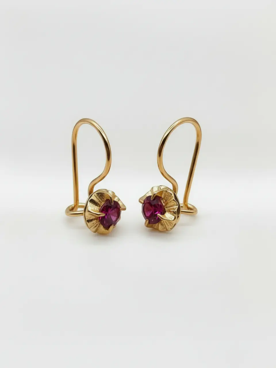 Aros Chatón Pasión de Rubí Oro 18k 2