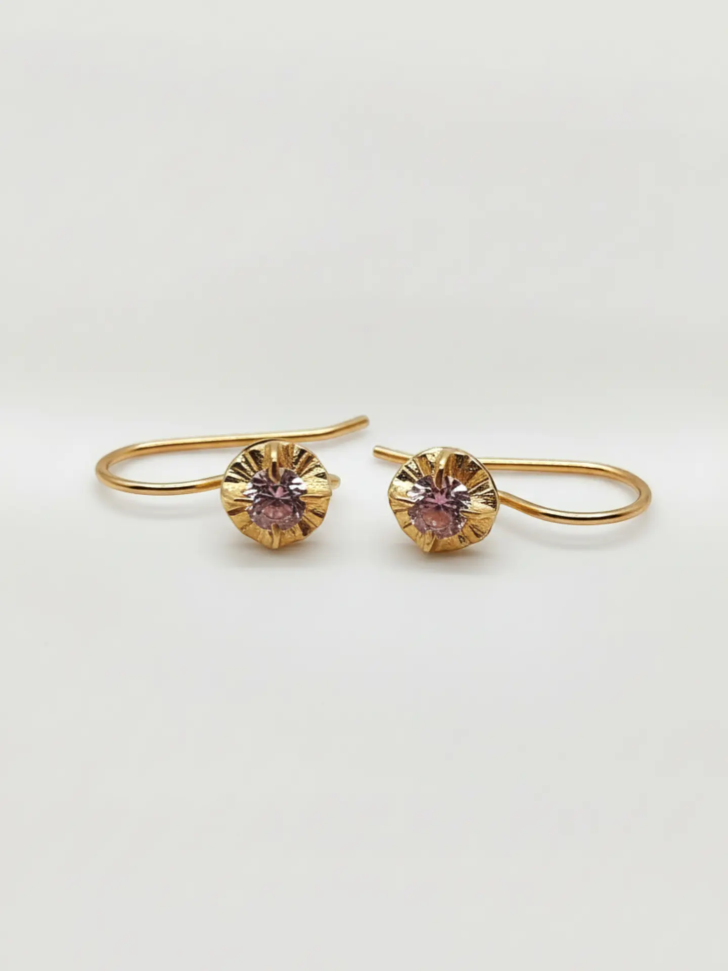 Aros Chatón Mística Rosa de Francia Oro 18k 2