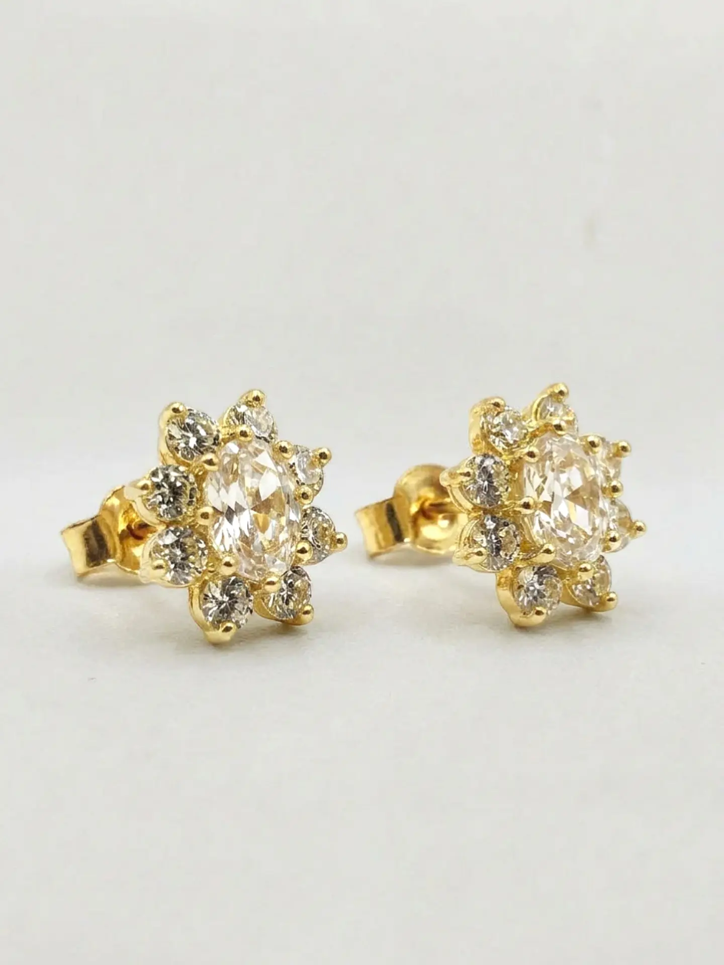 Aros Lady Gala de Brillo Circón Oro 18k 4