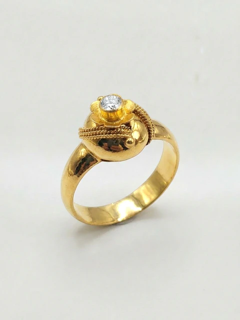 Anillo Chevalier Clásico de Circón Oro 18k