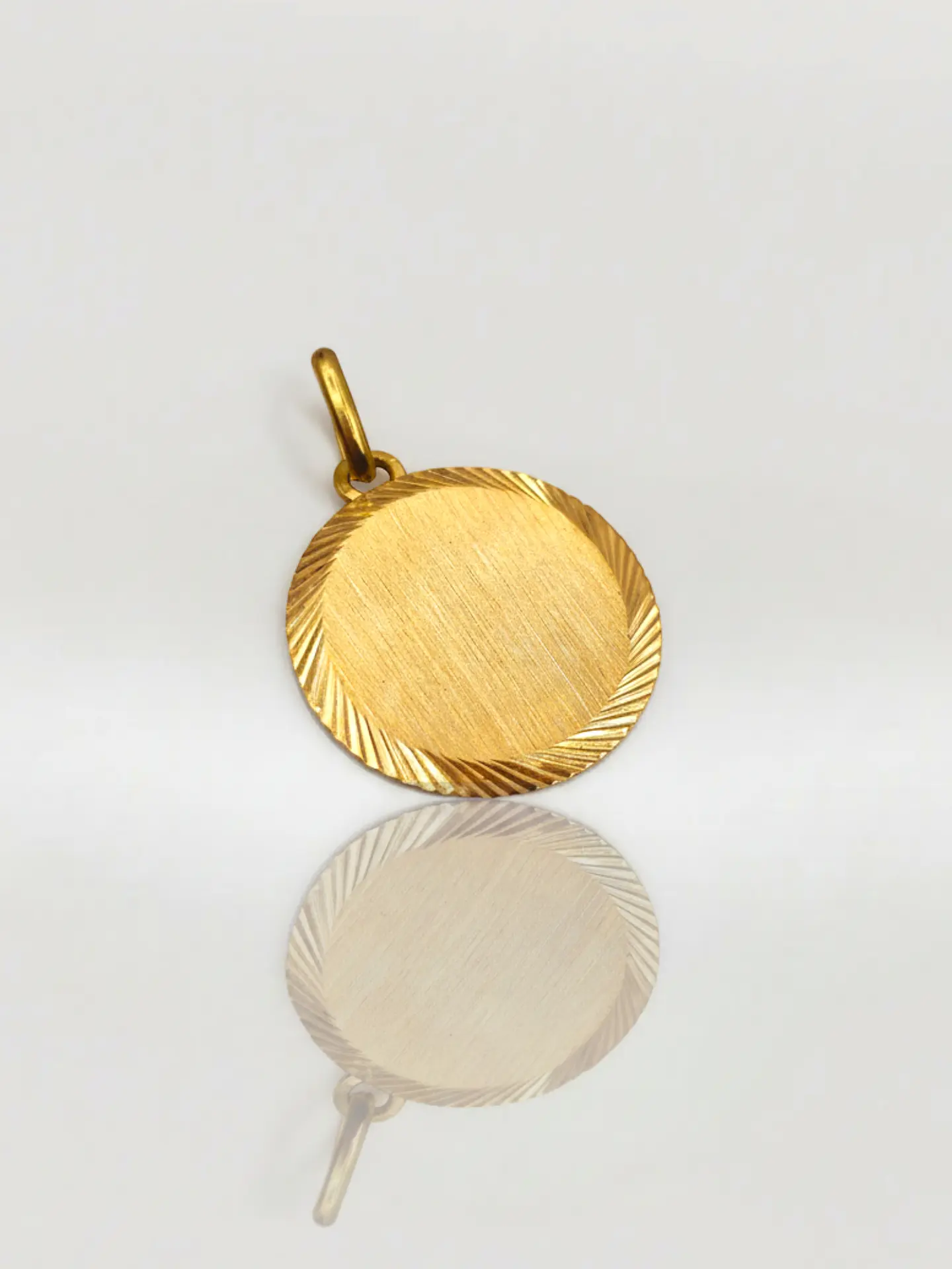 Colgante Disco Satín Distinción Oro 18k 2