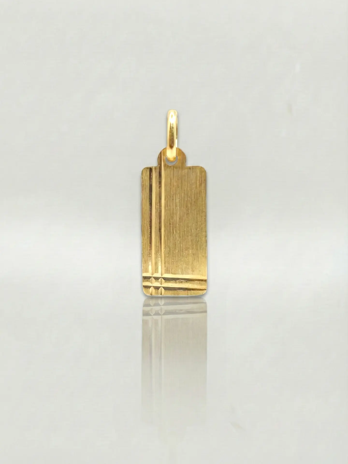 Colgante Placa Vanguardia Rectangular Oro 18k 4