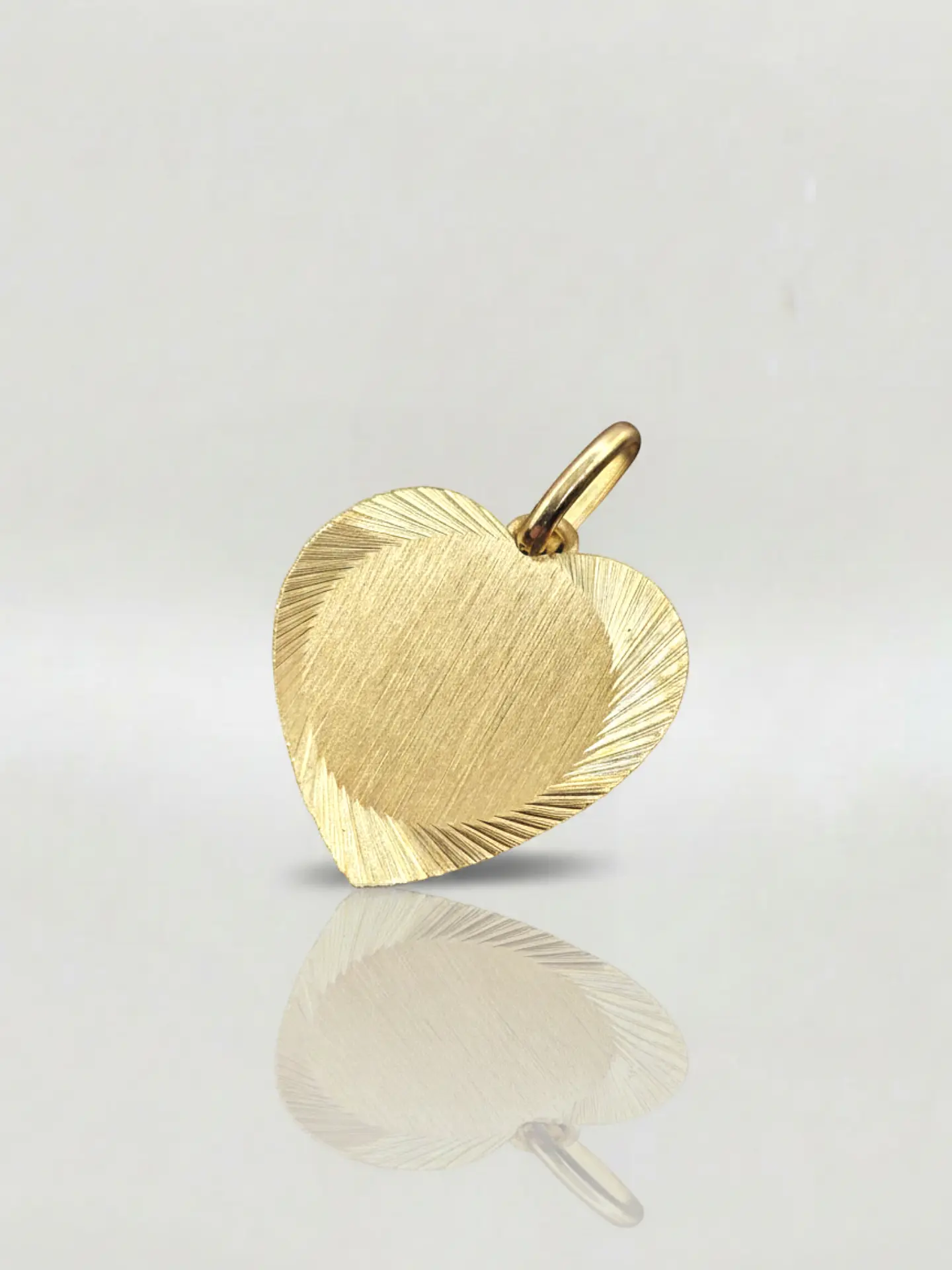 Colgante Corazón Satín de Diseño Oro 18k 1