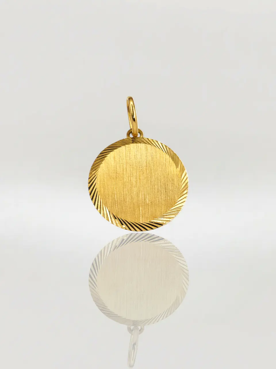 Colgante Disco Satín Majestuoso Oro 18k 3