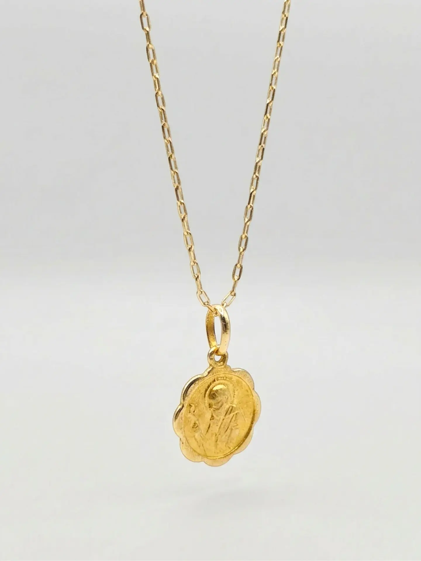 Cadena Protección Sagrada San Benito Oro 18k 2