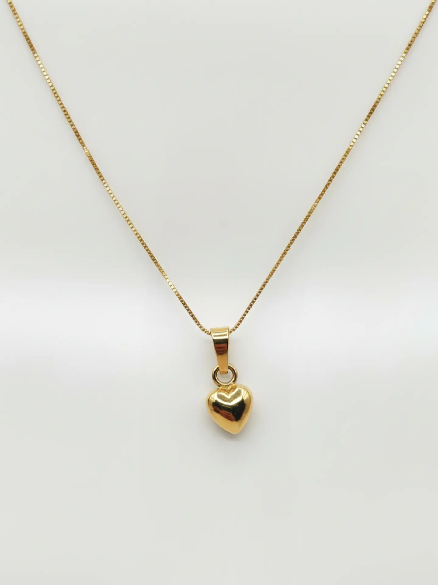 Cadena Veneciana Corazón en Relieve Oro 18k 4