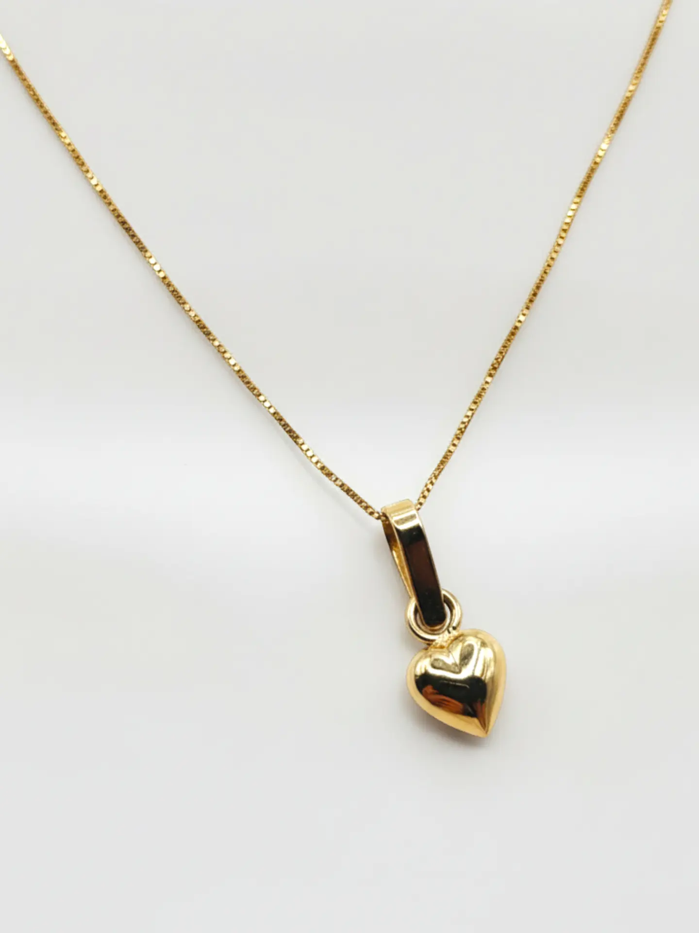 Cadena Veneciana Corazón en Relieve Gala Oro 18k 2