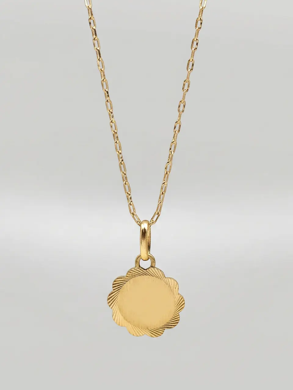 Cadena Disco Flor de Mayo Oro 18k 2