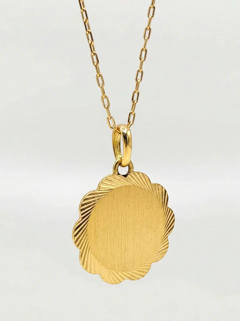 Cadena Disco Flor de Mayo Majestuoso Oro 18k