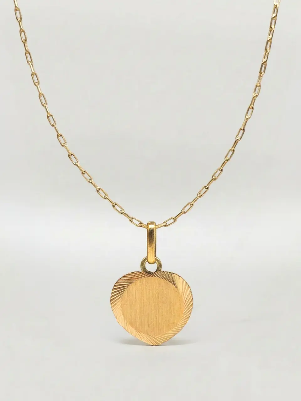 Cadena Corazón Satín Delicado Oro 18k 1