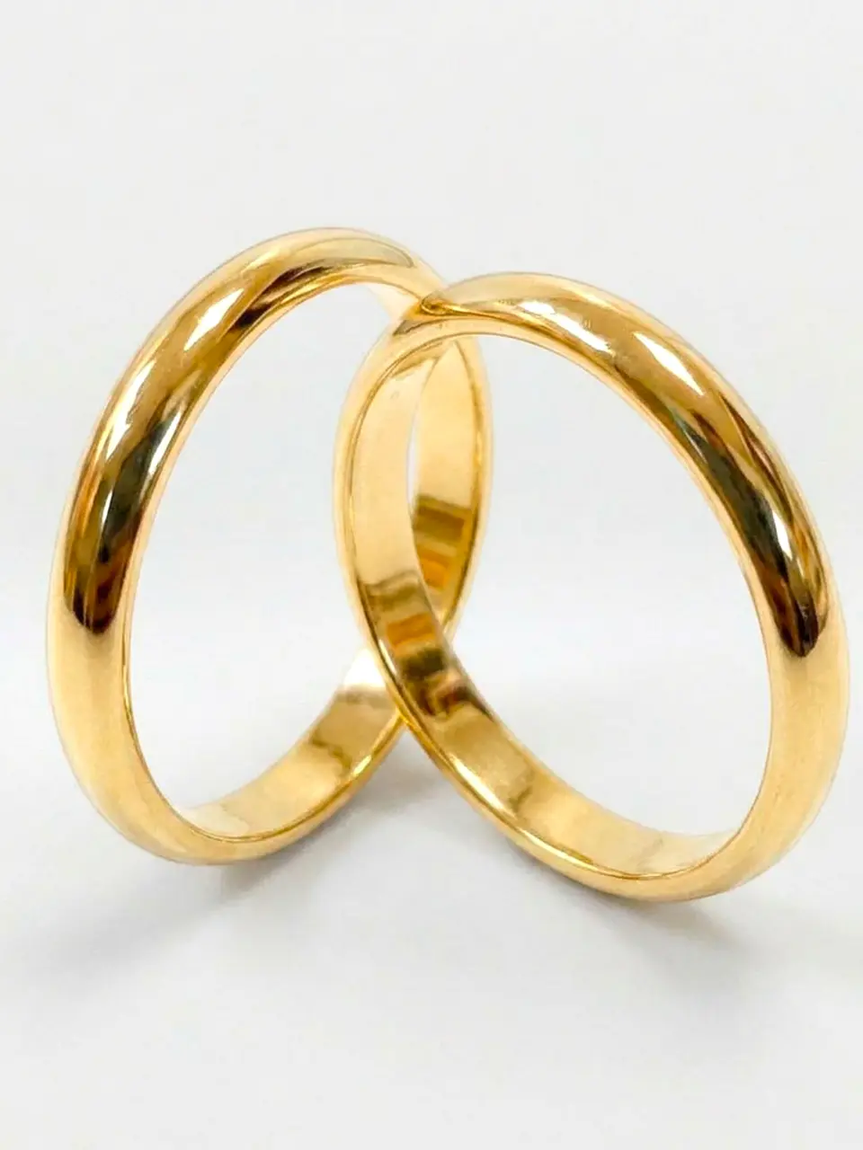 Argollas Estilo Inglés de Estatus 3 mm Oro 18k 2