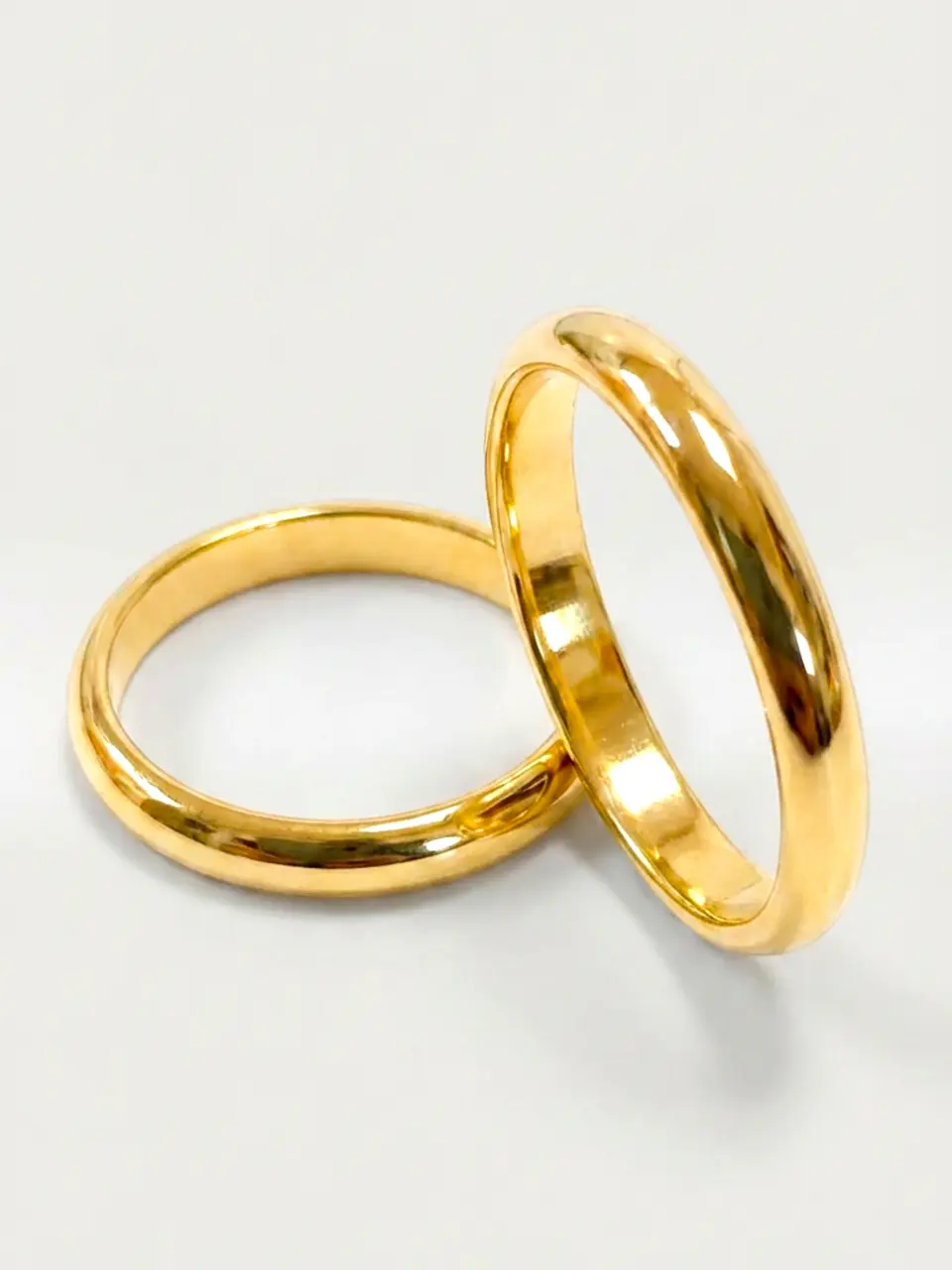 Argollas Estilo Inglés de Estatus 3 mm Oro 18k 1