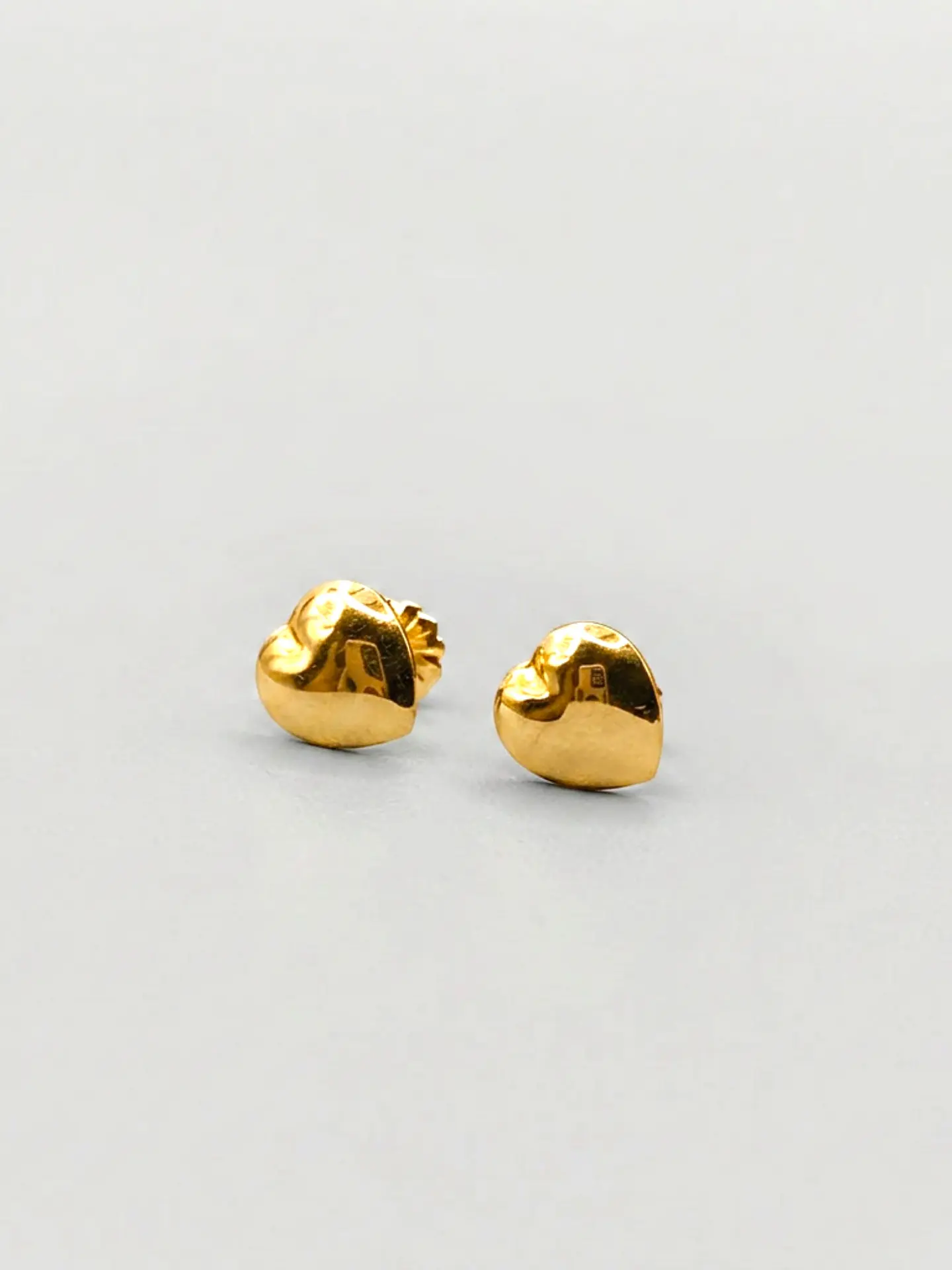 Aros Corazón de Amor Grande Oro 18k 3