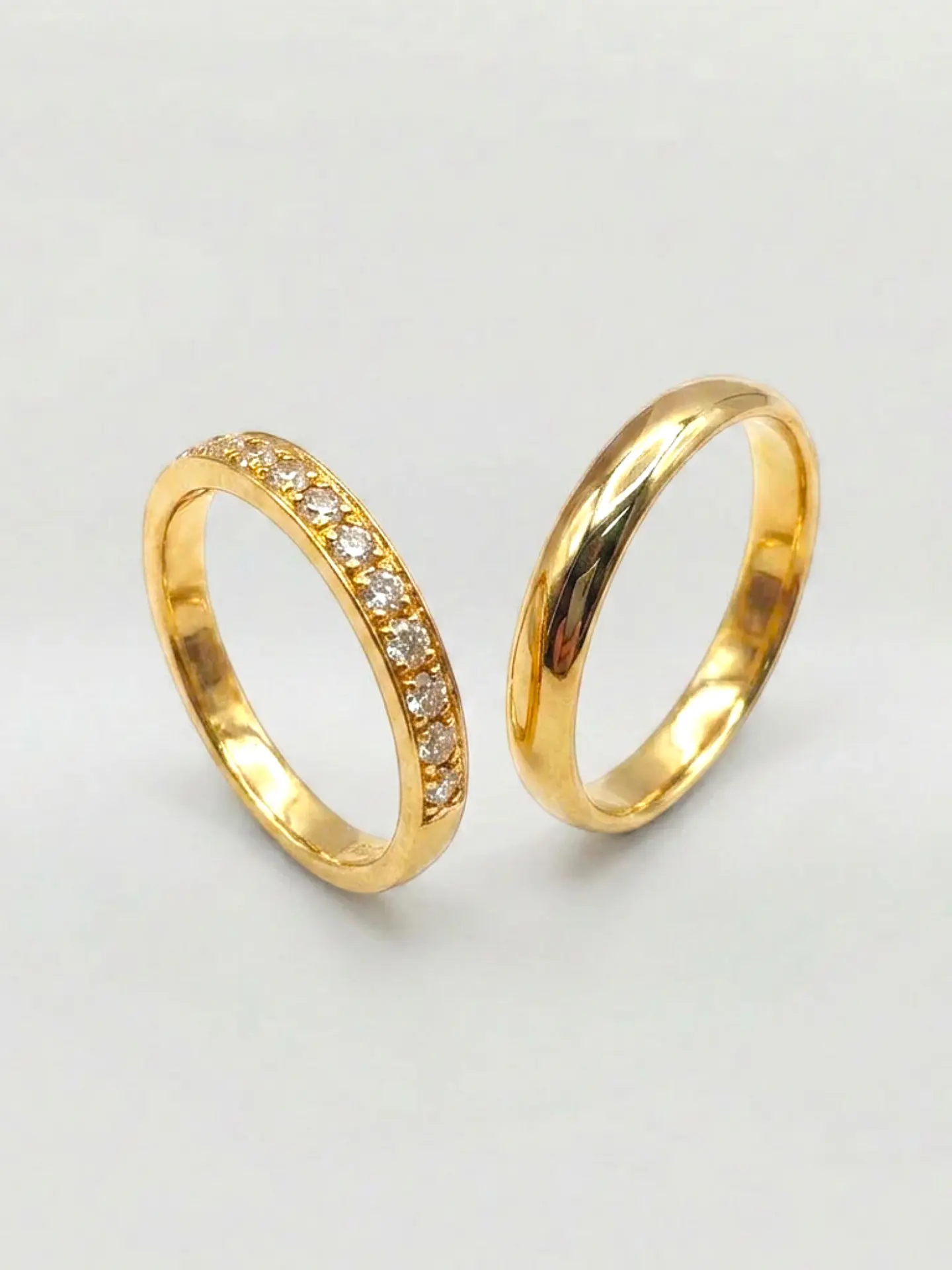 Argollas Nupciales con Circones 3 mm Oro 18k 7