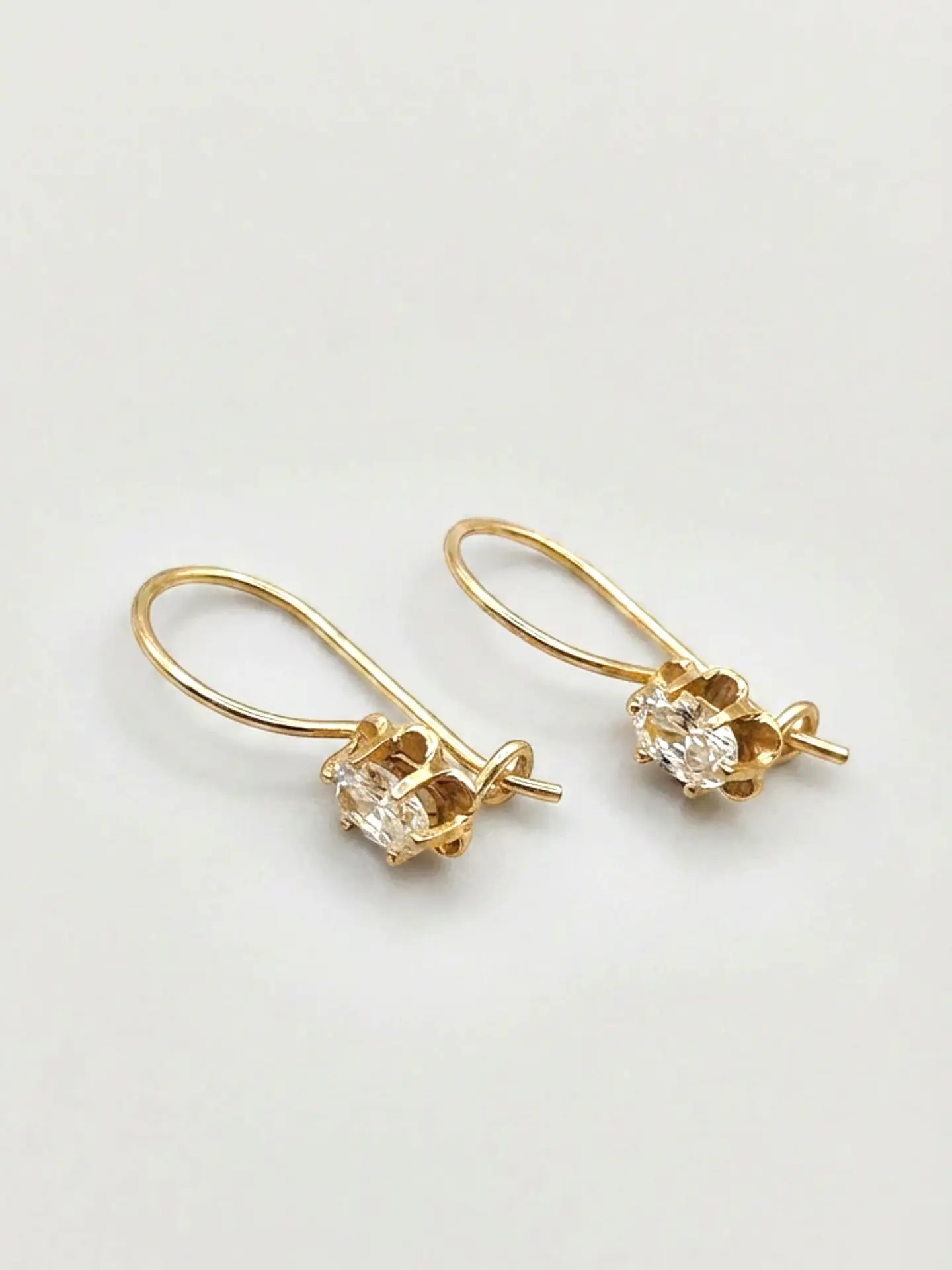 Aros Chatón Italiano Oval Circón Oro 18k 1