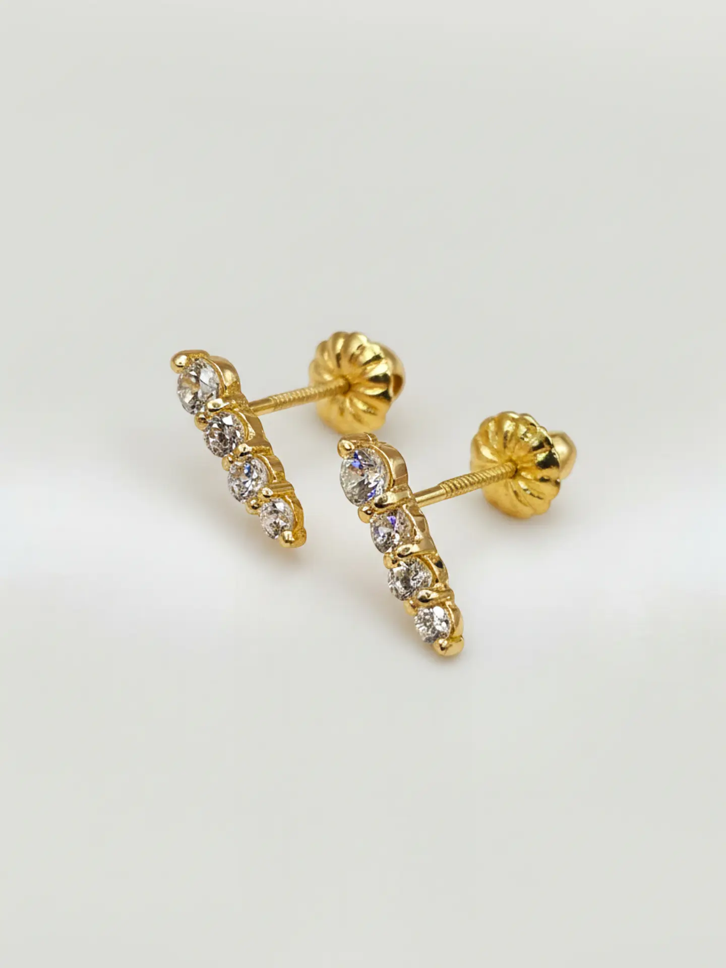 Aros Princesa con Circones Oro 18k 3