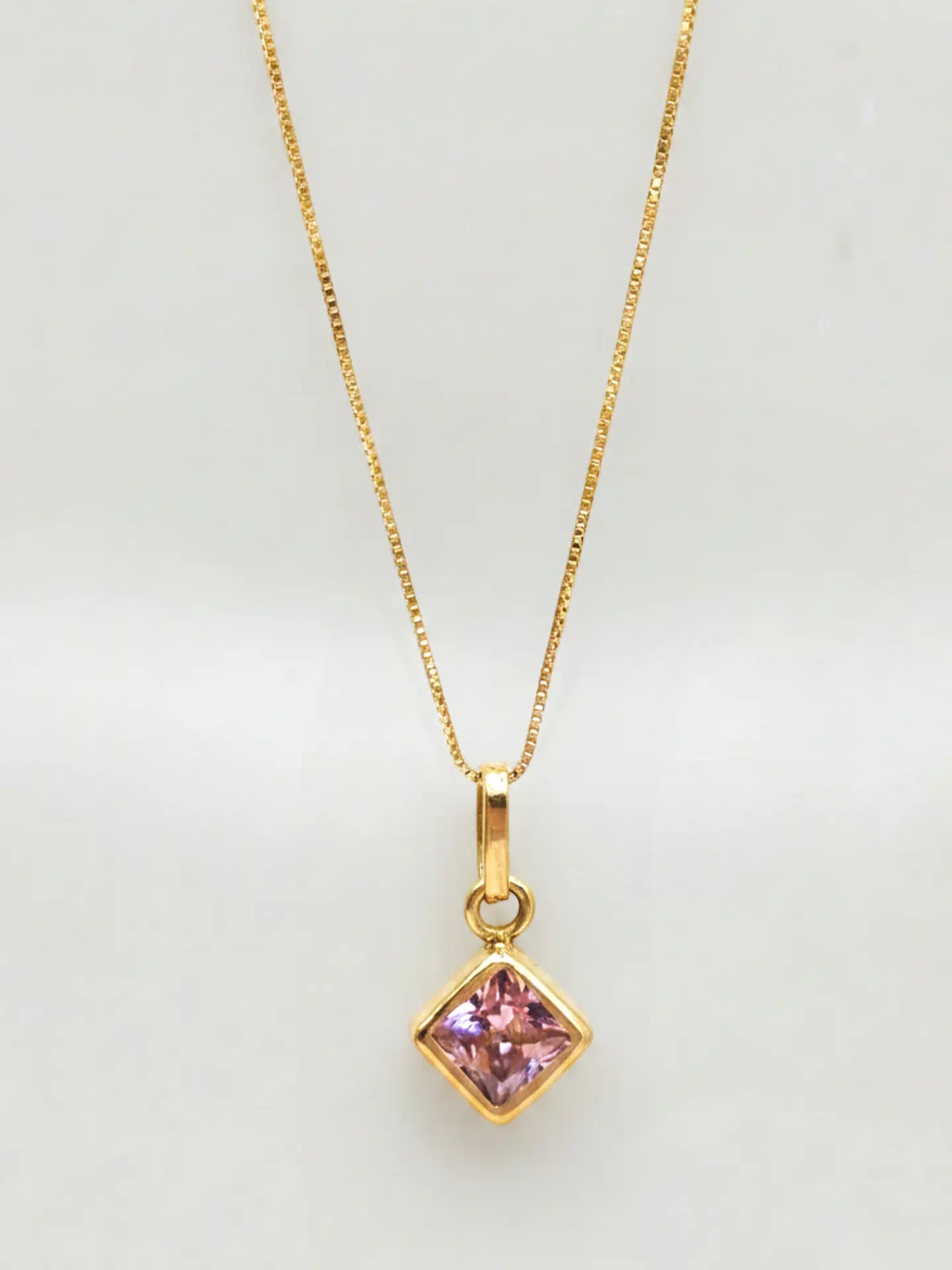 Cadena Veneciana Rombo Rosa de Francia Oro 18k 1