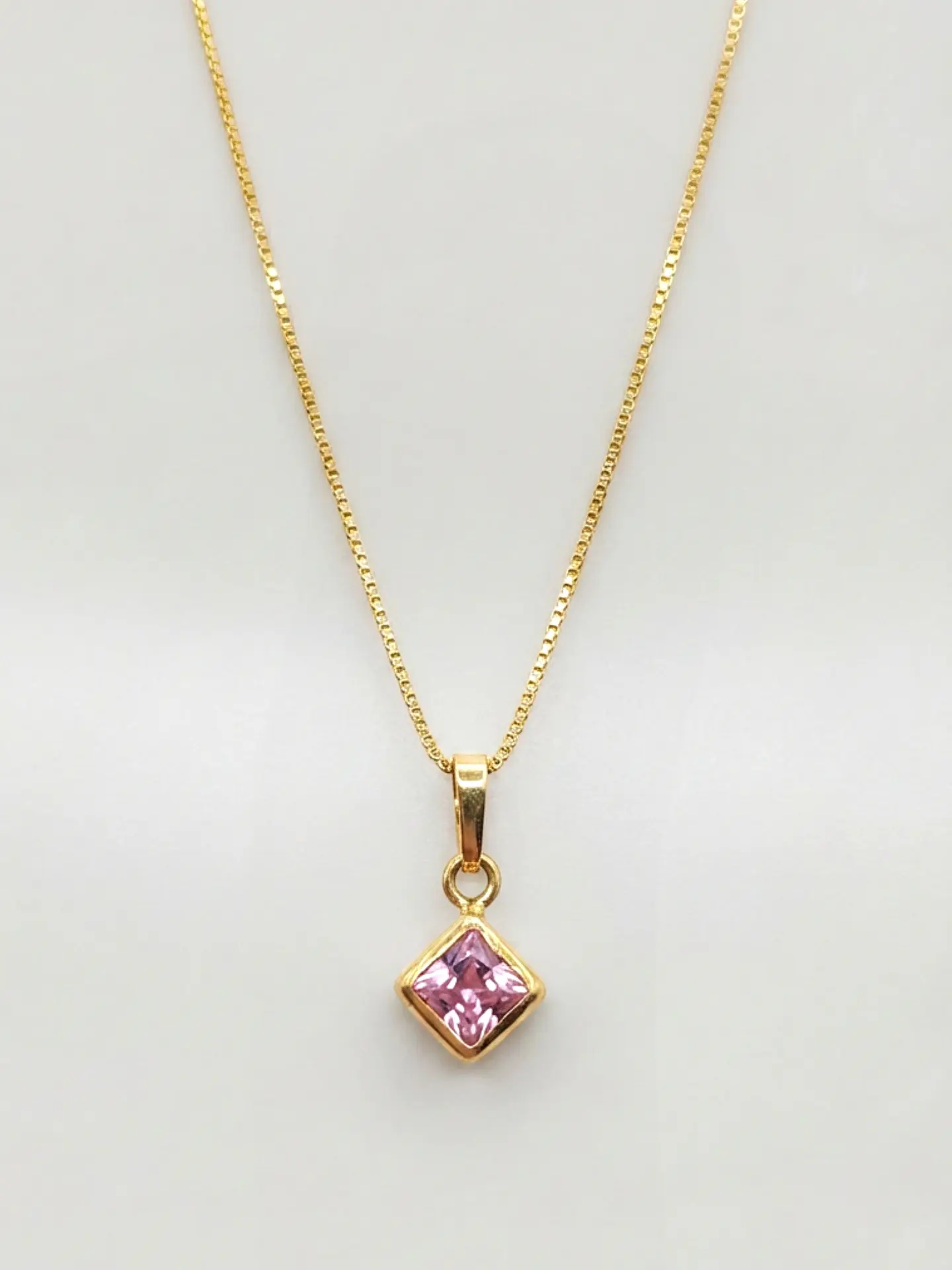 Cadena Veneciana Rombo Rosa de Francia Oro 18k 3