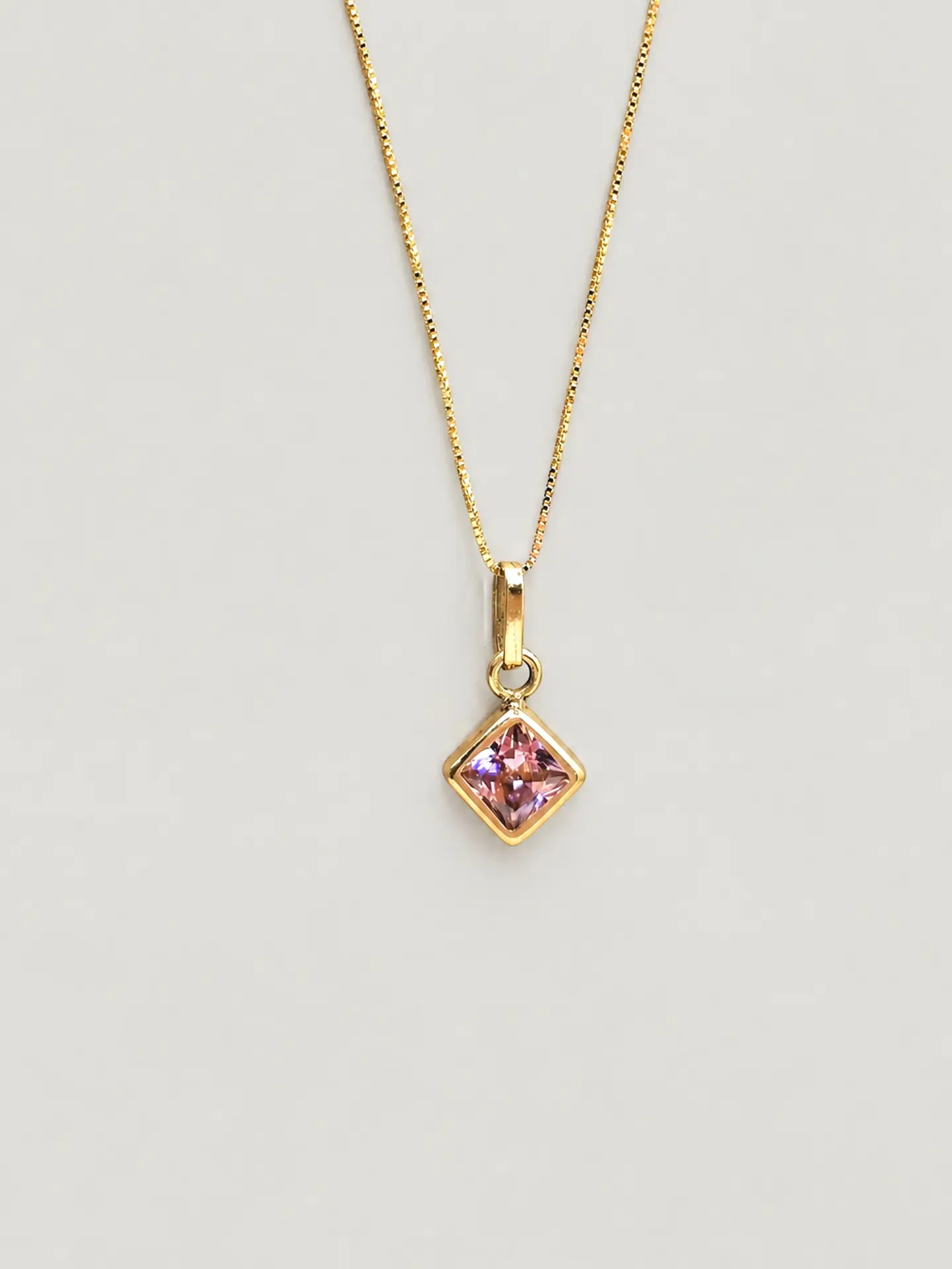 Cadena Veneciana Rombo Rosa de Francia Oro 18k 4