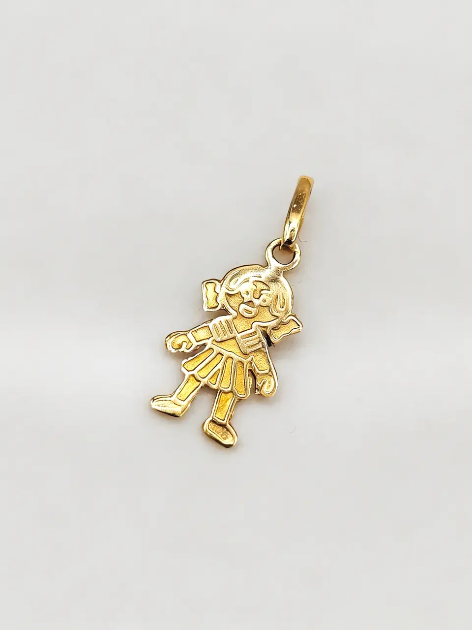 Colgante Ternura de Niña Oro 18k 4