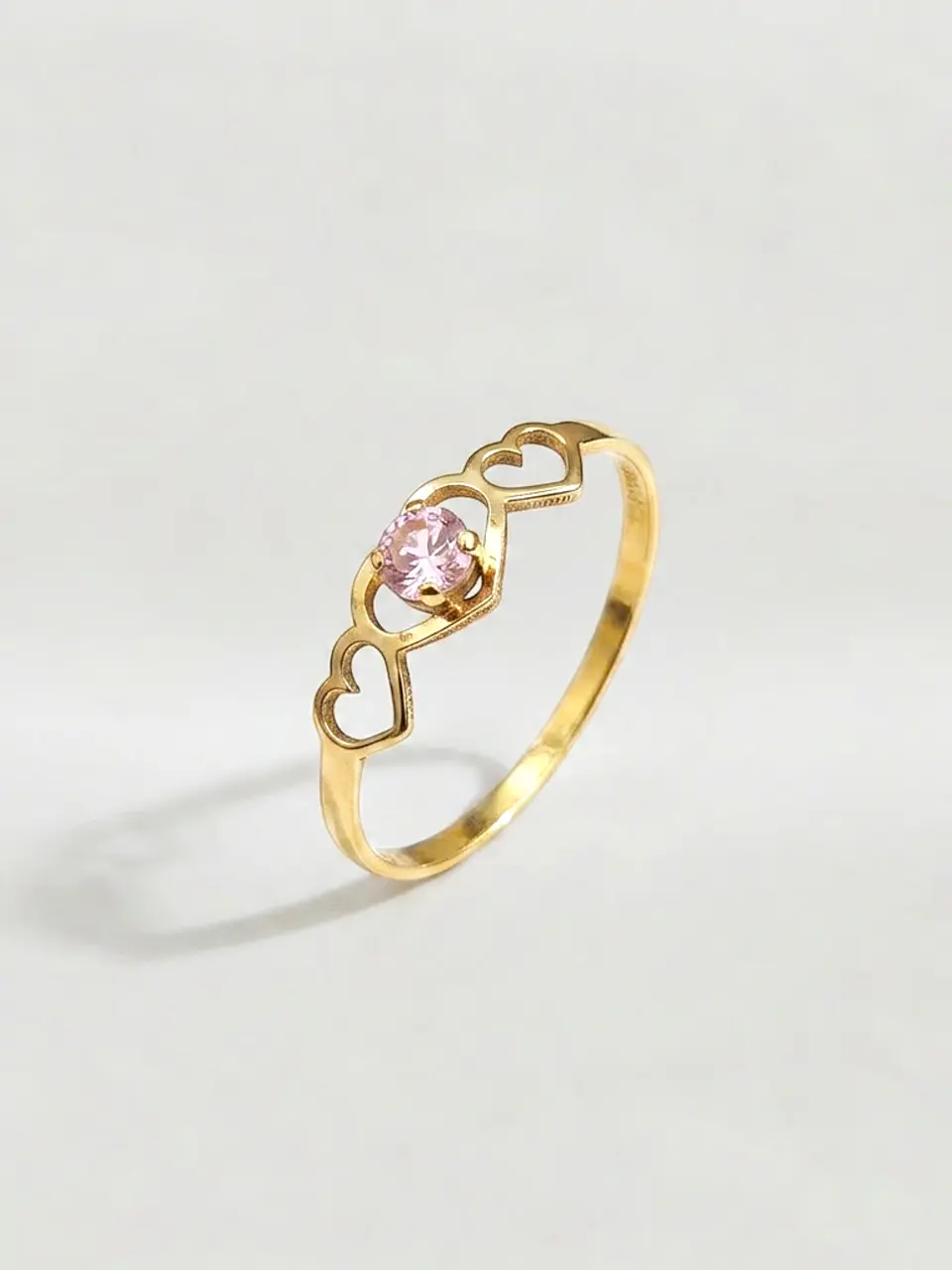 Anillo Trilogía de Corazones Rosa de Francia Oro 18k 5