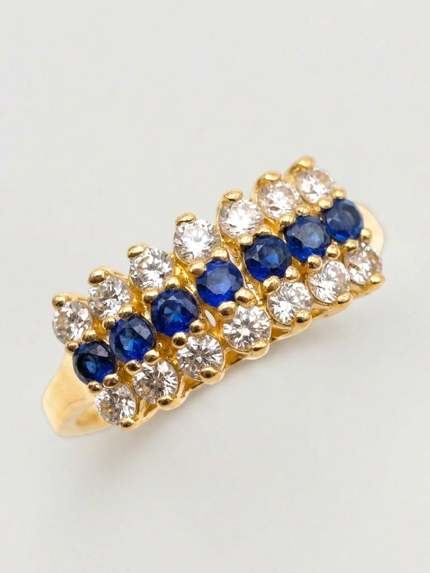 Anillo Condesa Real Zafiro y Circones Oro 18k 4