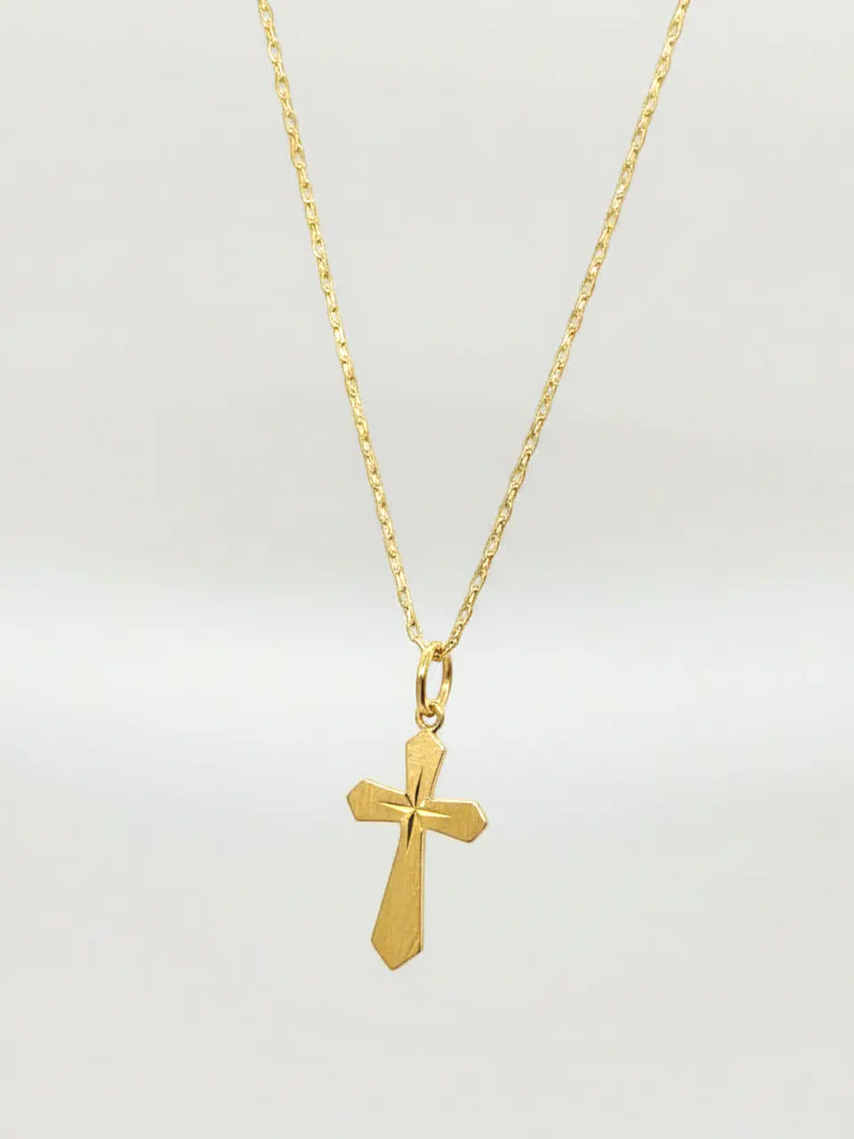 Cadena Devoción con Cruz Esculpida Oro 18k 2