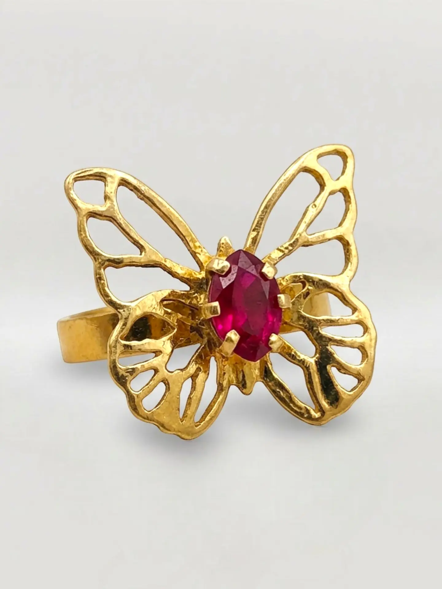 Anillo Mariposa Pasión de Rubí Oro 18k 1
