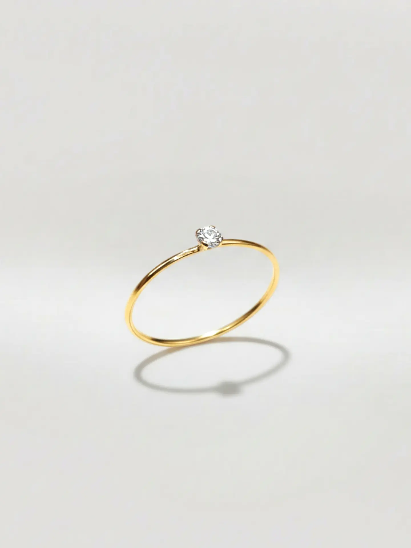 Anillo Solitario Esencia de Circón Oro 18k 4