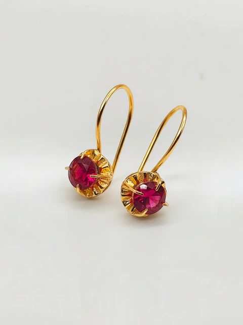 Aros Chatón Pasión de Rubí Oro 18k