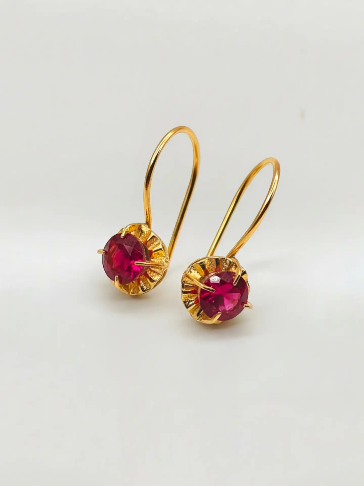 Aros Chatón Pasión de Rubí Oro 18k 2