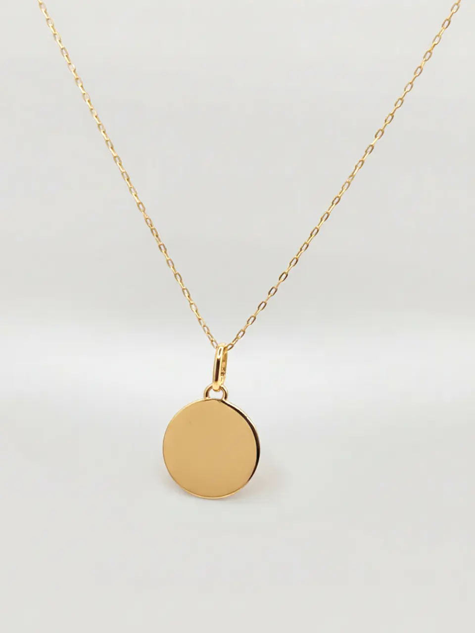 Cadena con colgante esfera liso 18k 3