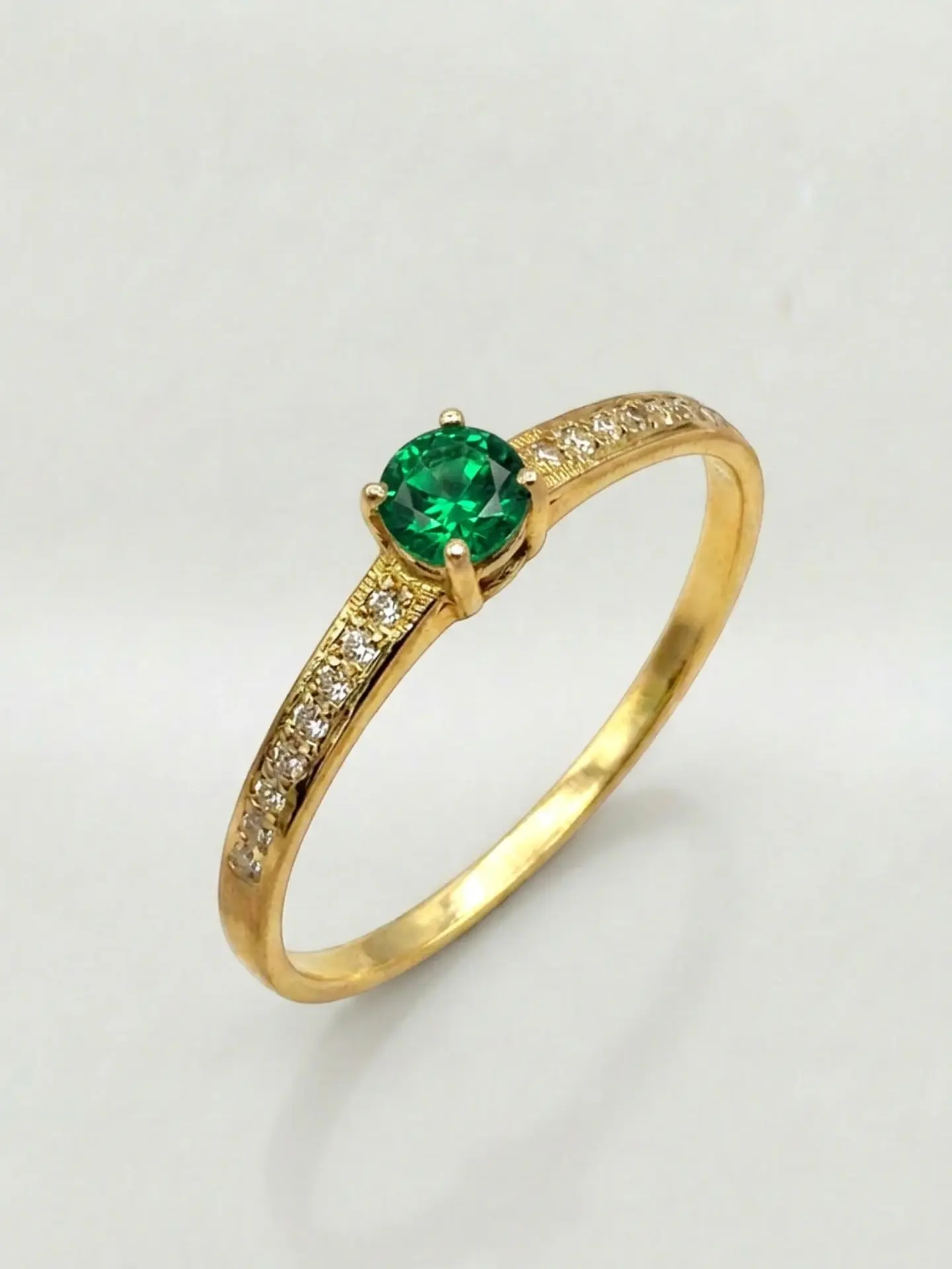 Anillo Solitario Cintillo Jardín Esmeralda Oro 18k 5
