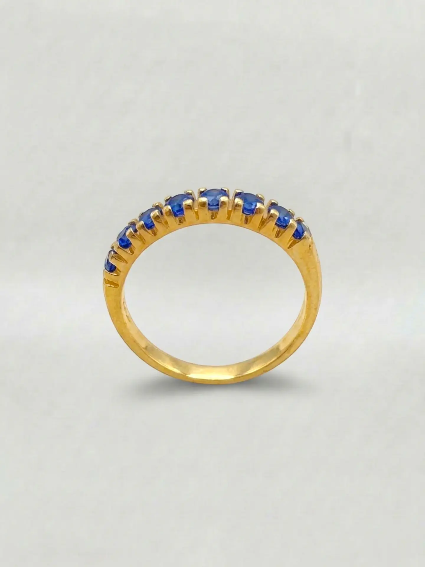 Anillo Medio Cintillo Zafiros Oro 18k 4