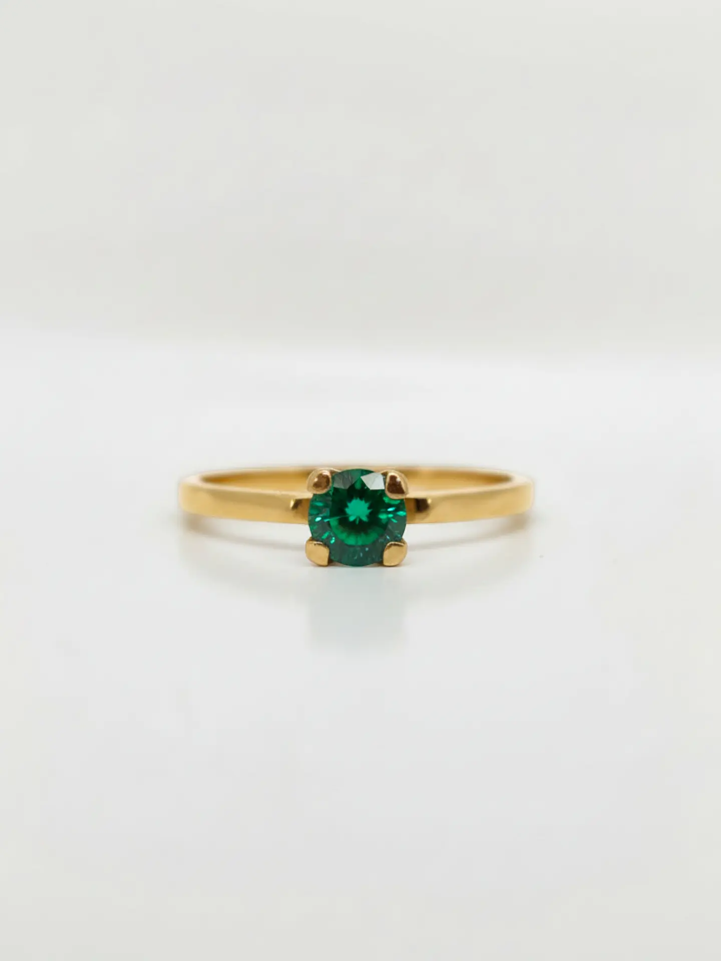 Anillo Solitario Jardín de Esmeralda Oro 18k 5