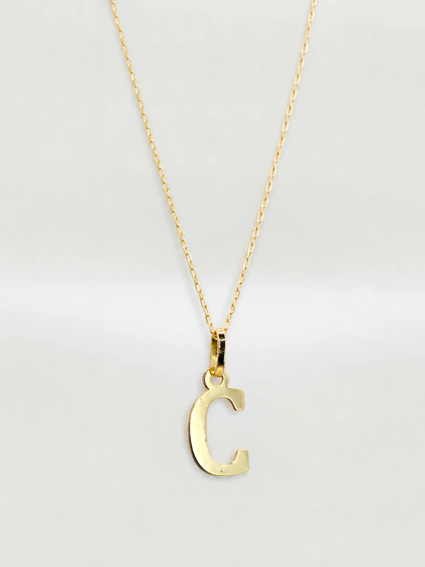 Cadena Legado con Letra Personal Oro 18k 1