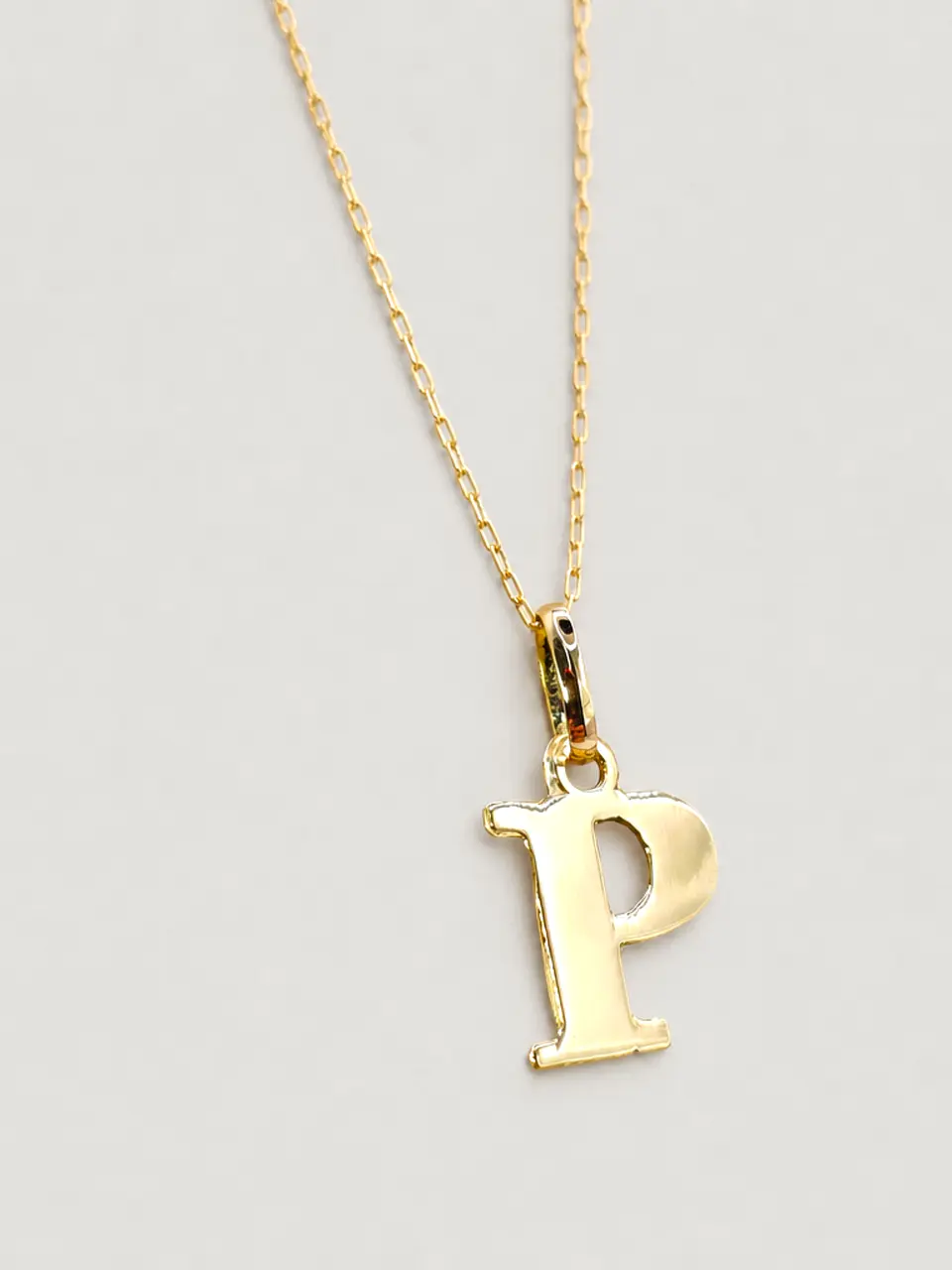 Cadena Legado con Letra Personal Oro 18k 16