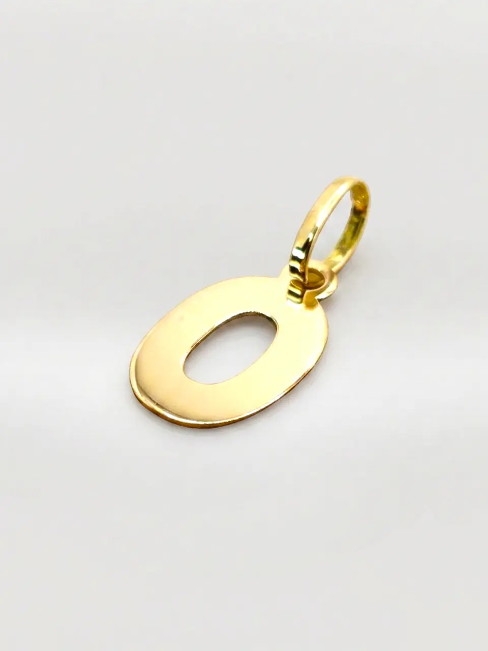 Colgante Letra Identidad Oro 18k 23