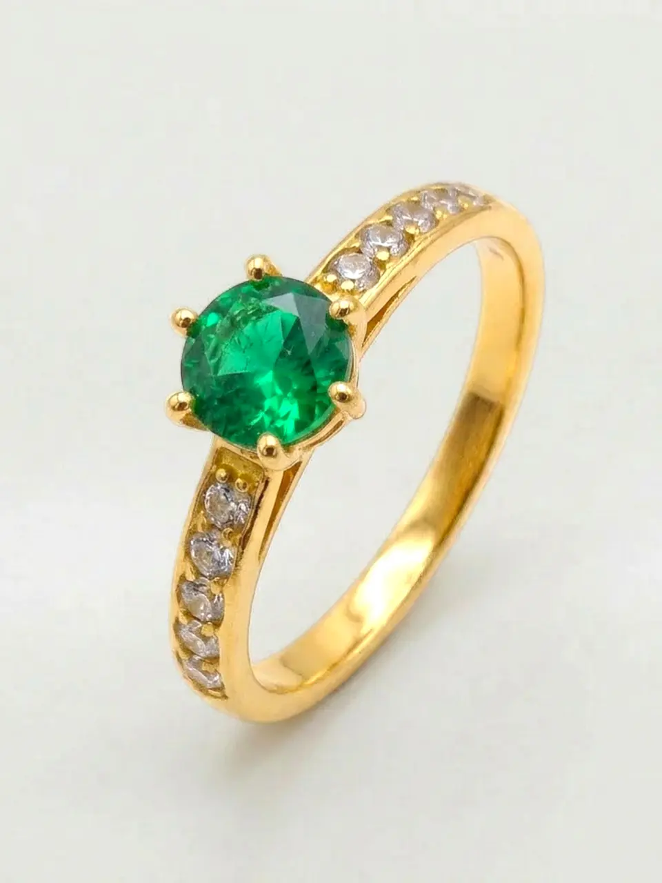 Anillo Solitario Cintillo Gala de Esmeralda y Circones Oro 18k 4