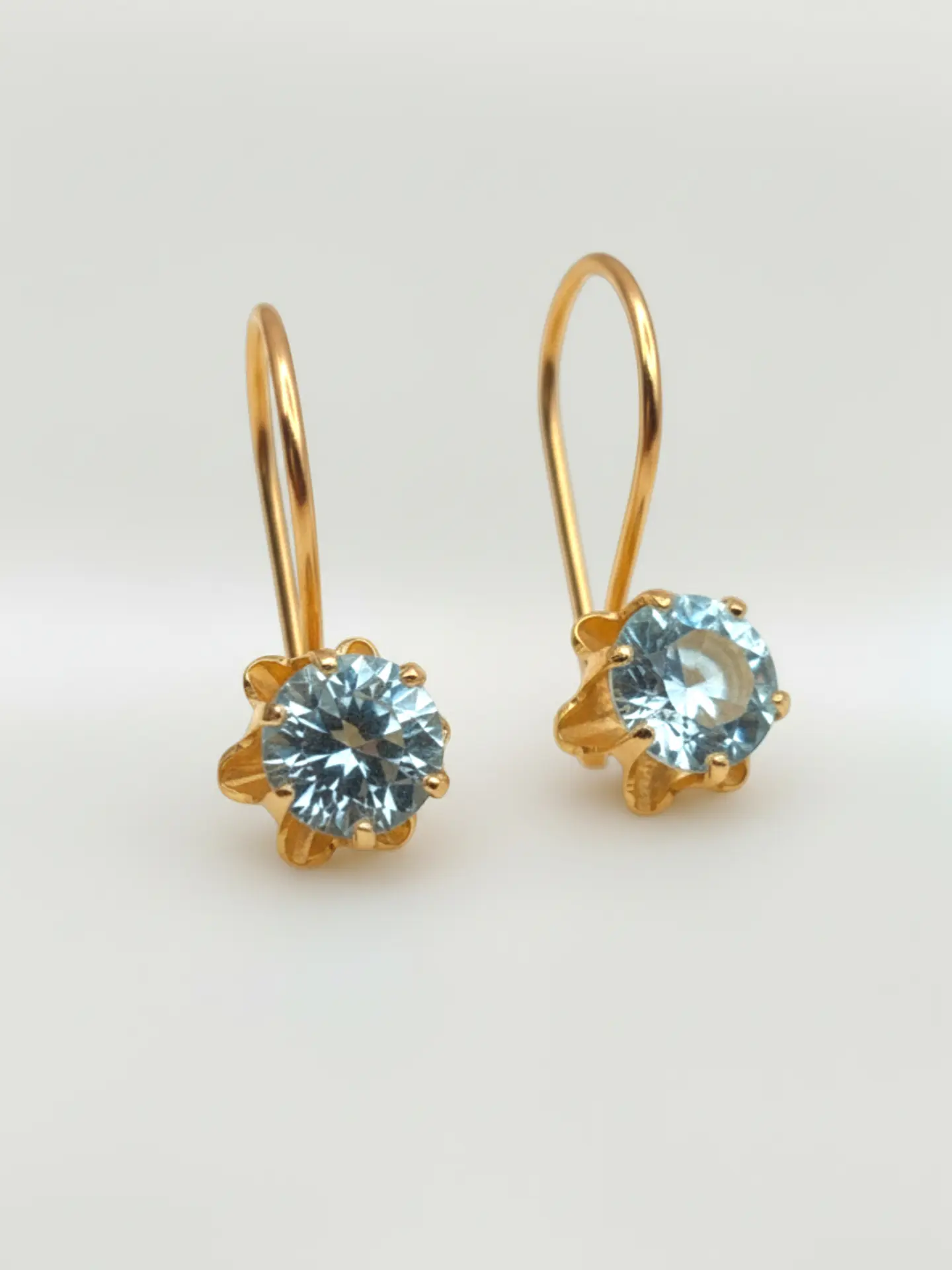 Aros Chatón Italiano Gancho Aguamarina Oro 18k 6