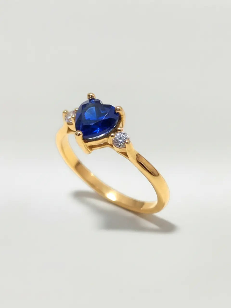 Anillo Princesa Corazón de Zafiro y Circones Oro 18k 3
